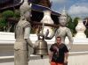 Temple stop Lao.